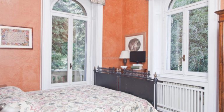 Historic-luxury-villa-in-Stresa-1200x680-1024x580