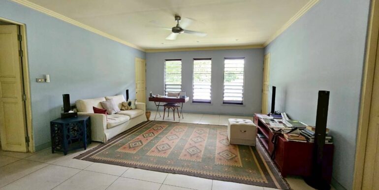 LINE_ALBUM_K.Ayyub house._250826_18