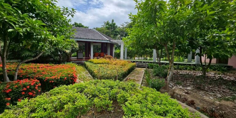 LINE_ALBUM_K.Ayyub house._250826_20