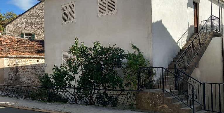 WhatsApp Image 2025-09-27 at 14.23.54