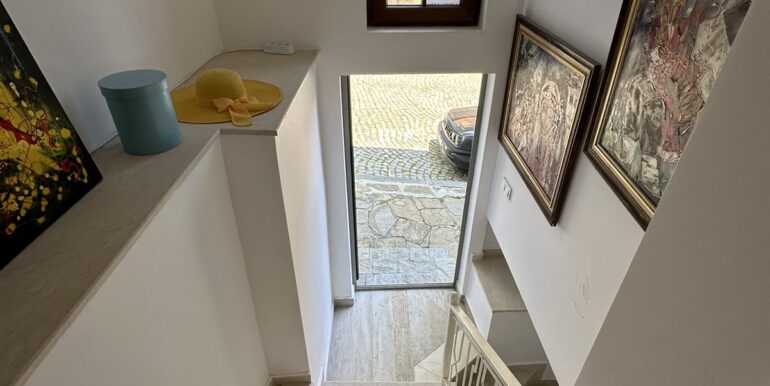 viber_изображение_2025-10-01_18-23-49-923